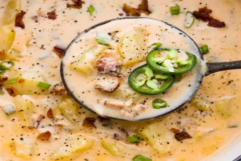 Discover the ultimate Spicy Jalapeño Popper Soup recipe